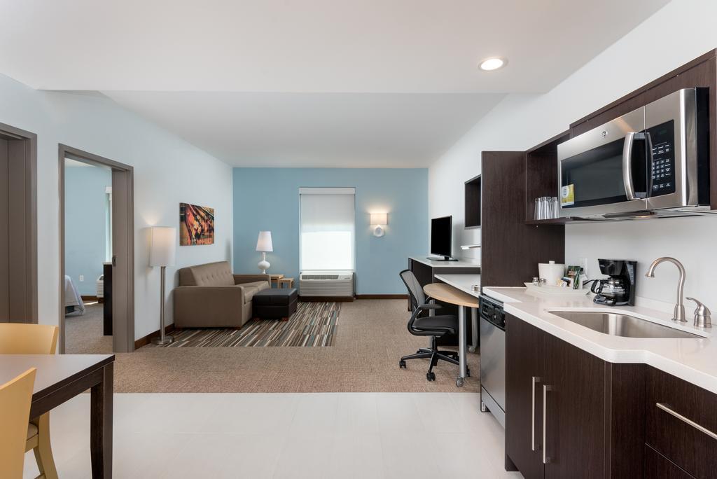 Home2 Suites By Hilton Long Island Brookhaven Yaphank Bagian luar foto
